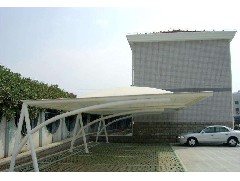 選擇鋁合金車棚顏色時(shí)可以從幾個(gè)方面考慮？
